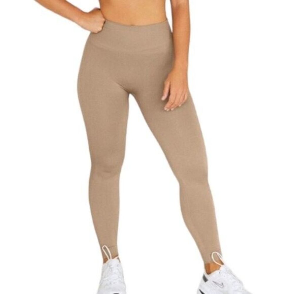 Set Active Medium Sand Beige Sculptflex Leggings